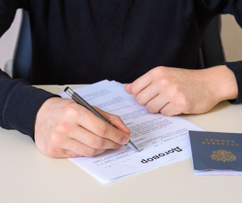 CONTRATACIÓN EXTRANJEROS